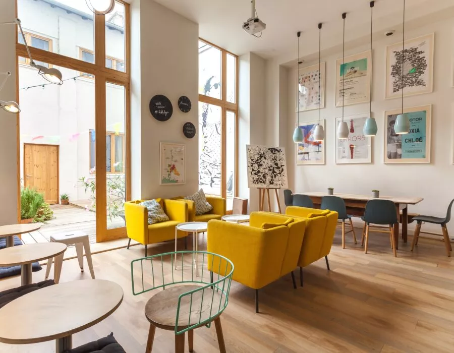 slo-lyon-saxe-hostel-urbain