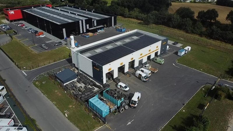 nexhos-energies-panneaux-photovoltaïques-toiture-plate-autoconsommation-revente